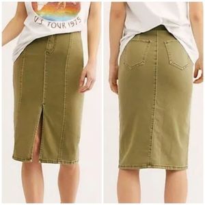 FREE PEOPLE🌱Maddie Denim Pencil Skirt